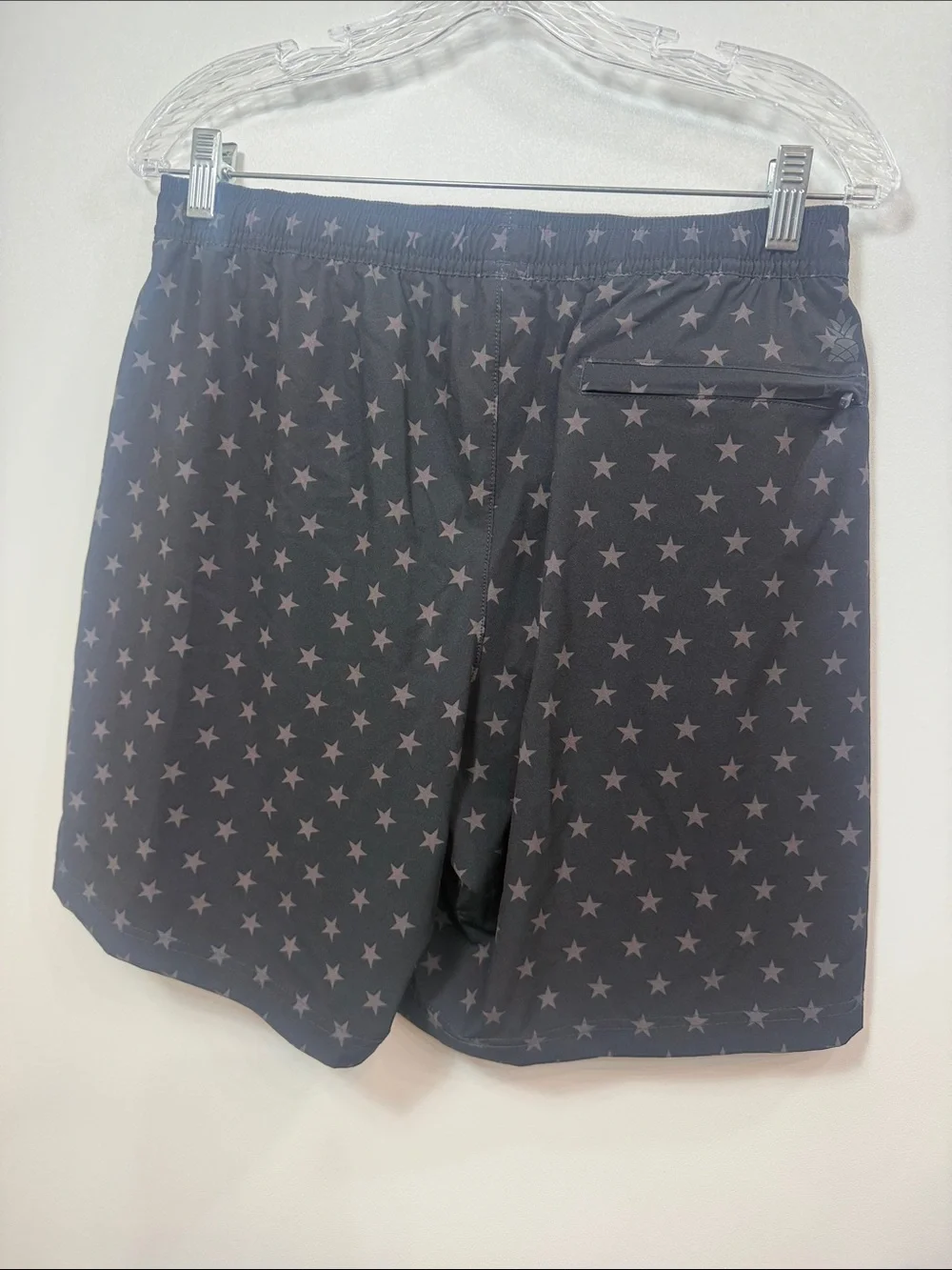 Chubbies Star print black 7” swim shorts size large